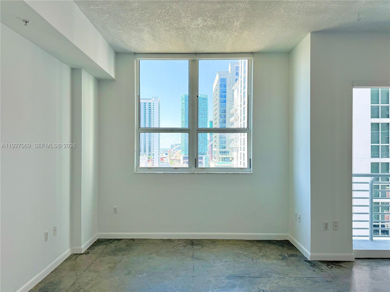 133 NE 2nd Ave # 1905
