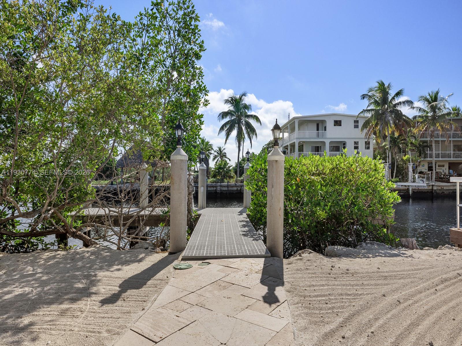 57 Garden Cove Dr