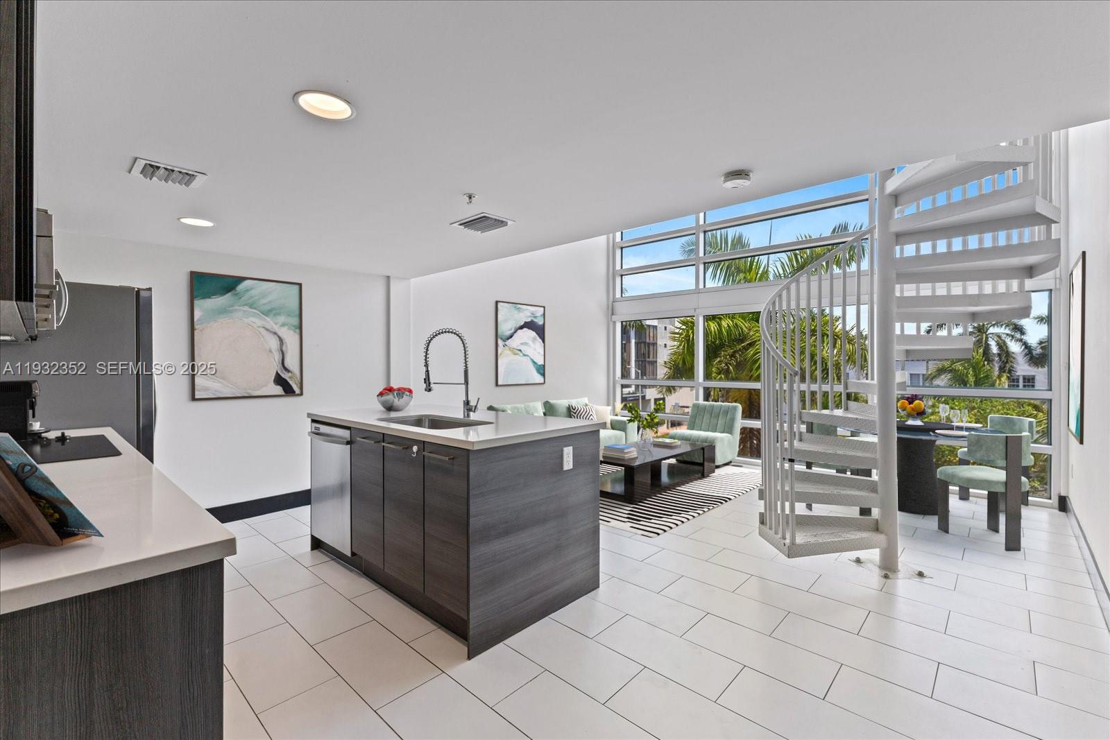 421 Meridian Ave # 19