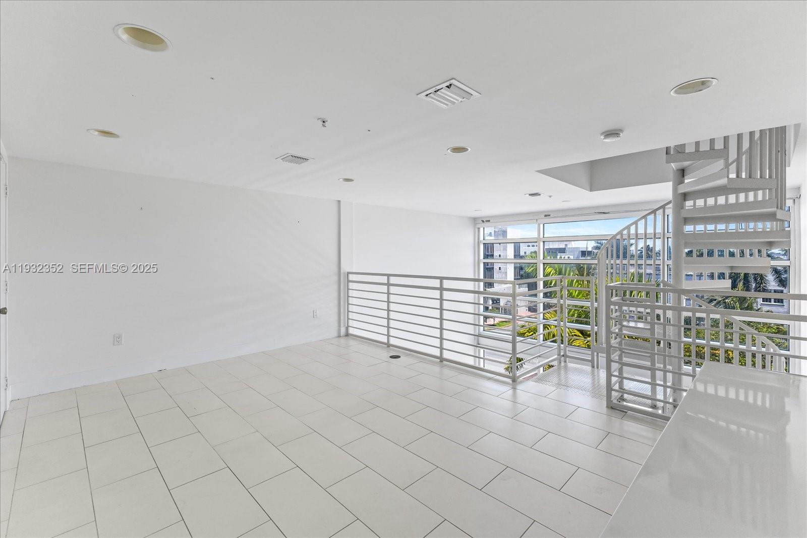 421 Meridian Ave # 19