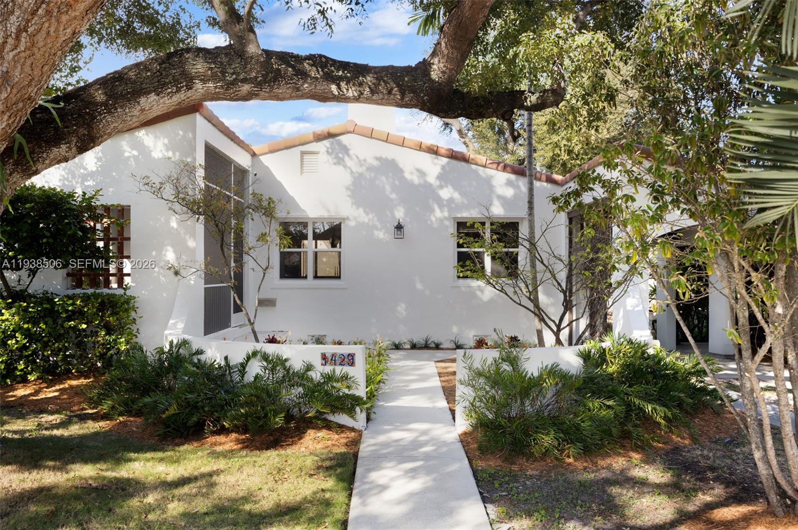 1429 SW 15th St