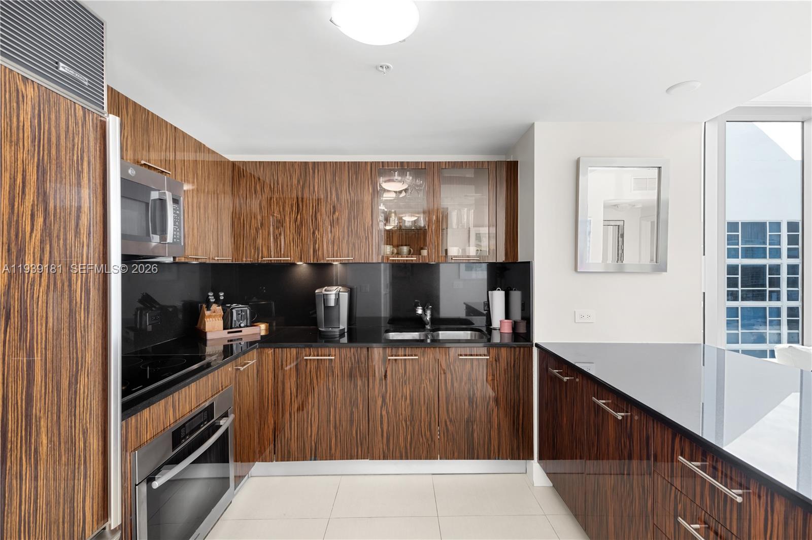 6899 Collins Ave # 1509