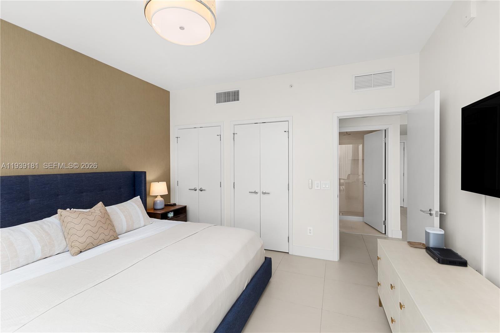 6899 Collins Ave # 1509