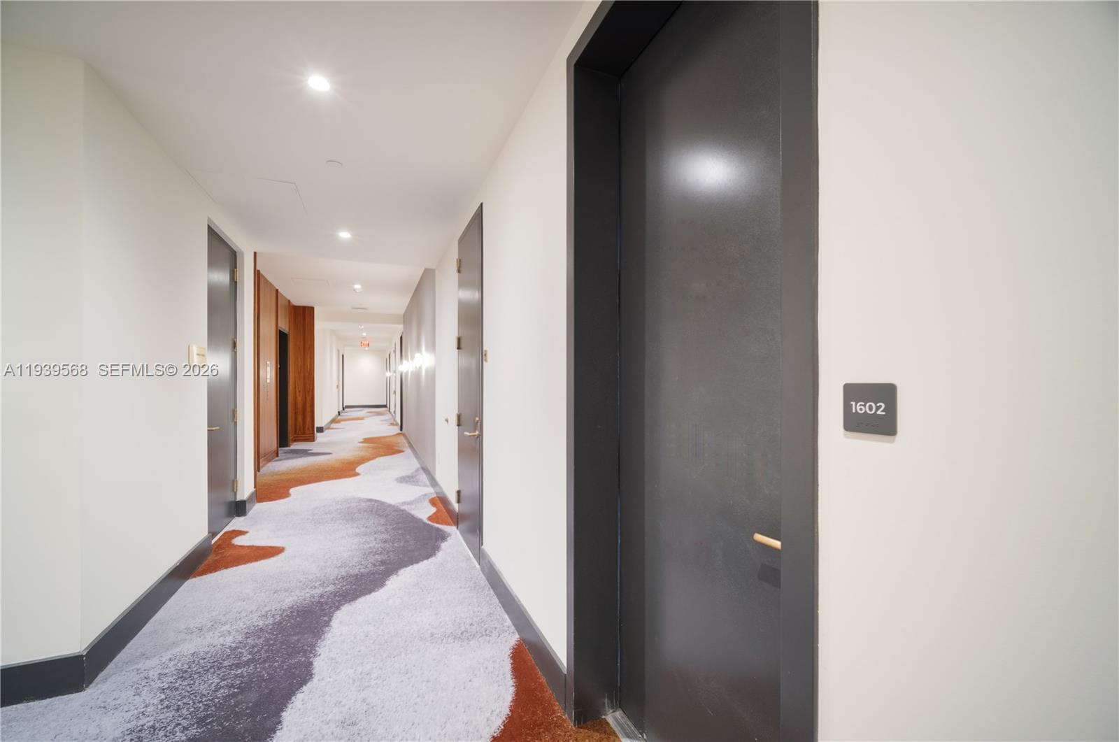 2655 S Bayshore Dr # 1602