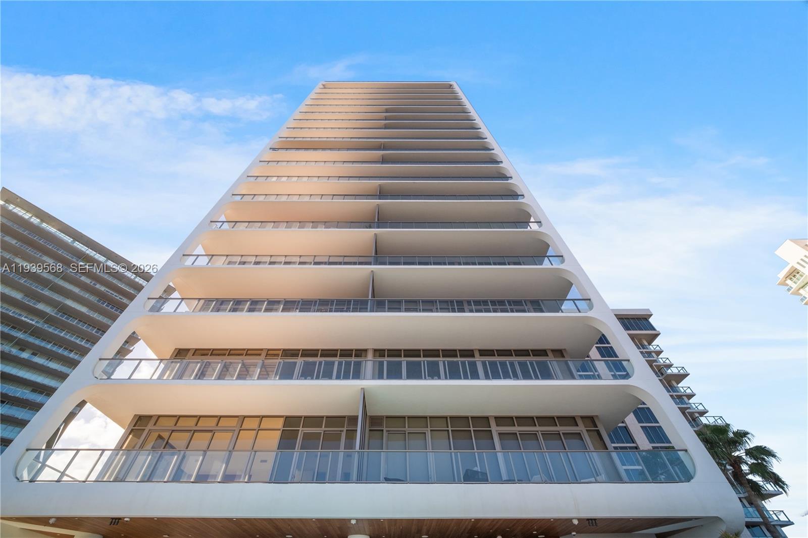 2655 S Bayshore Dr # 1602