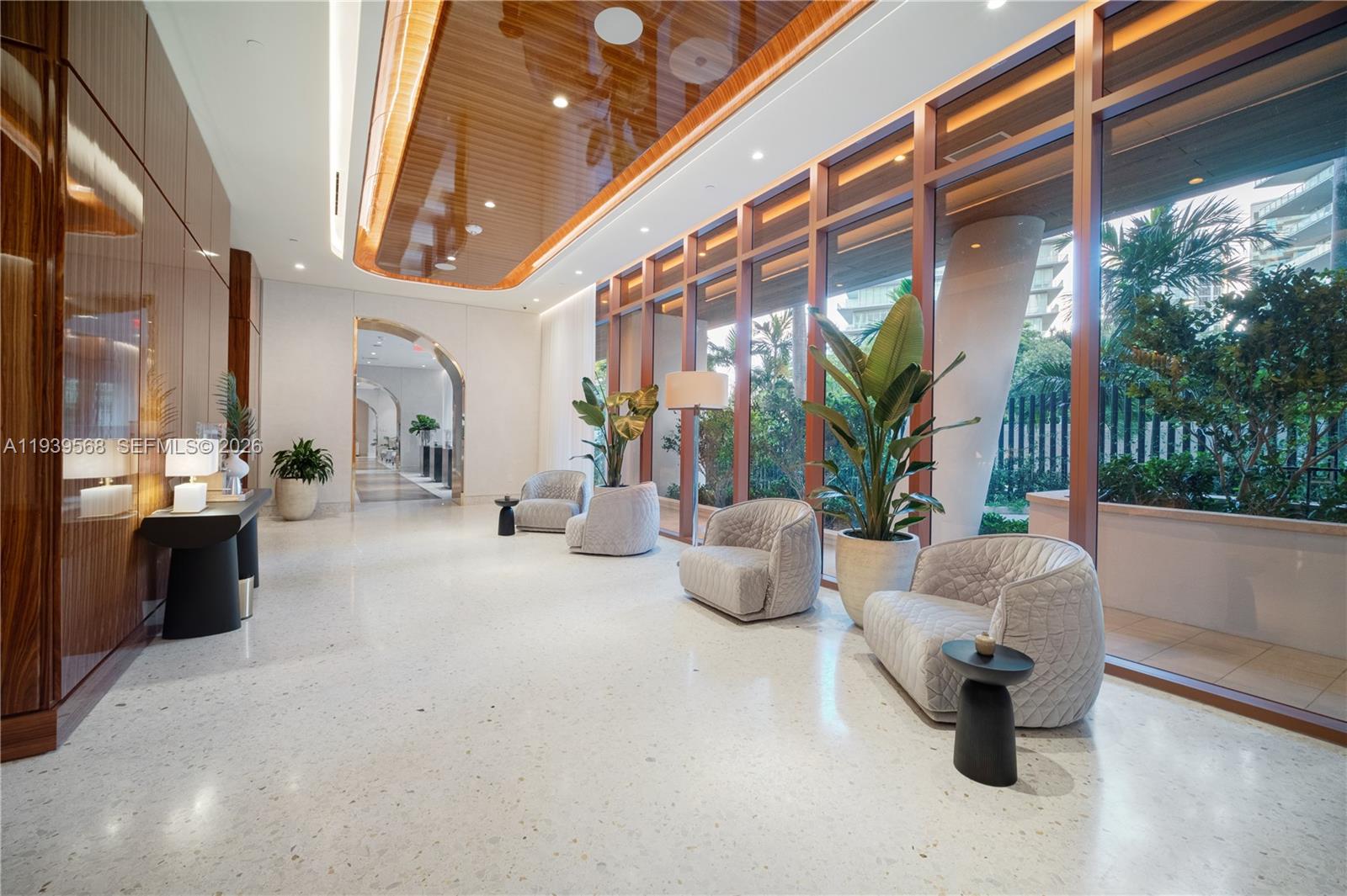 2655 S Bayshore Dr # 1602