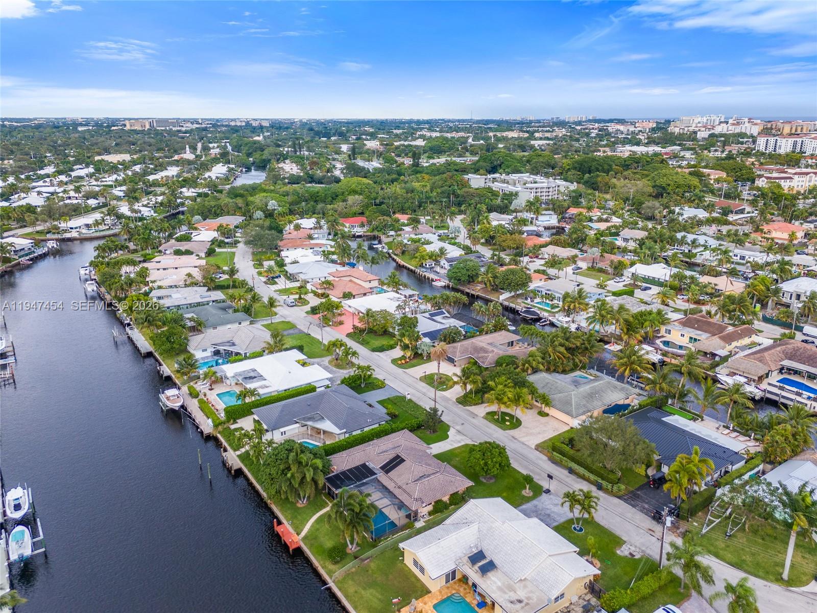 1380 SW 5th Ct