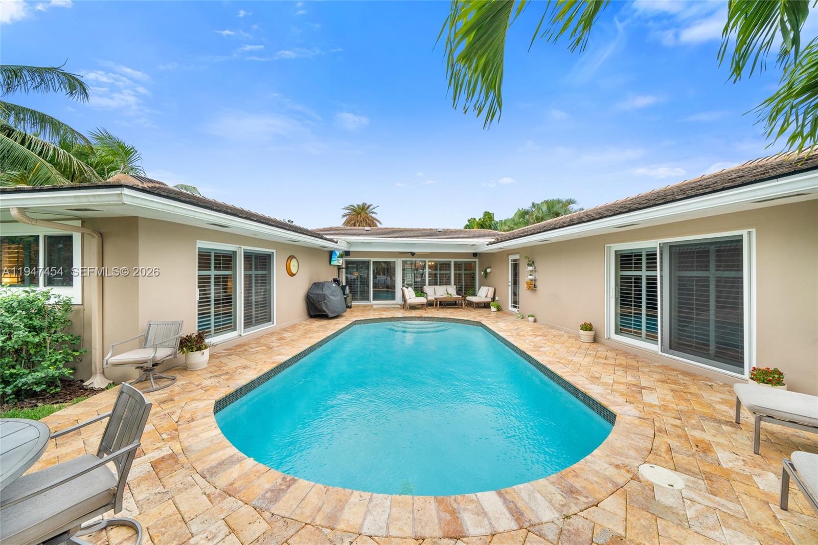 1380 SW 5th Ct