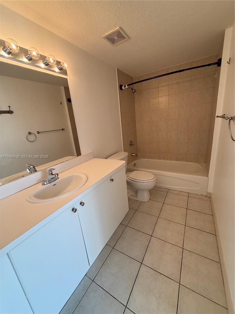 3410 Coral Way # 06 Unit: PH-06