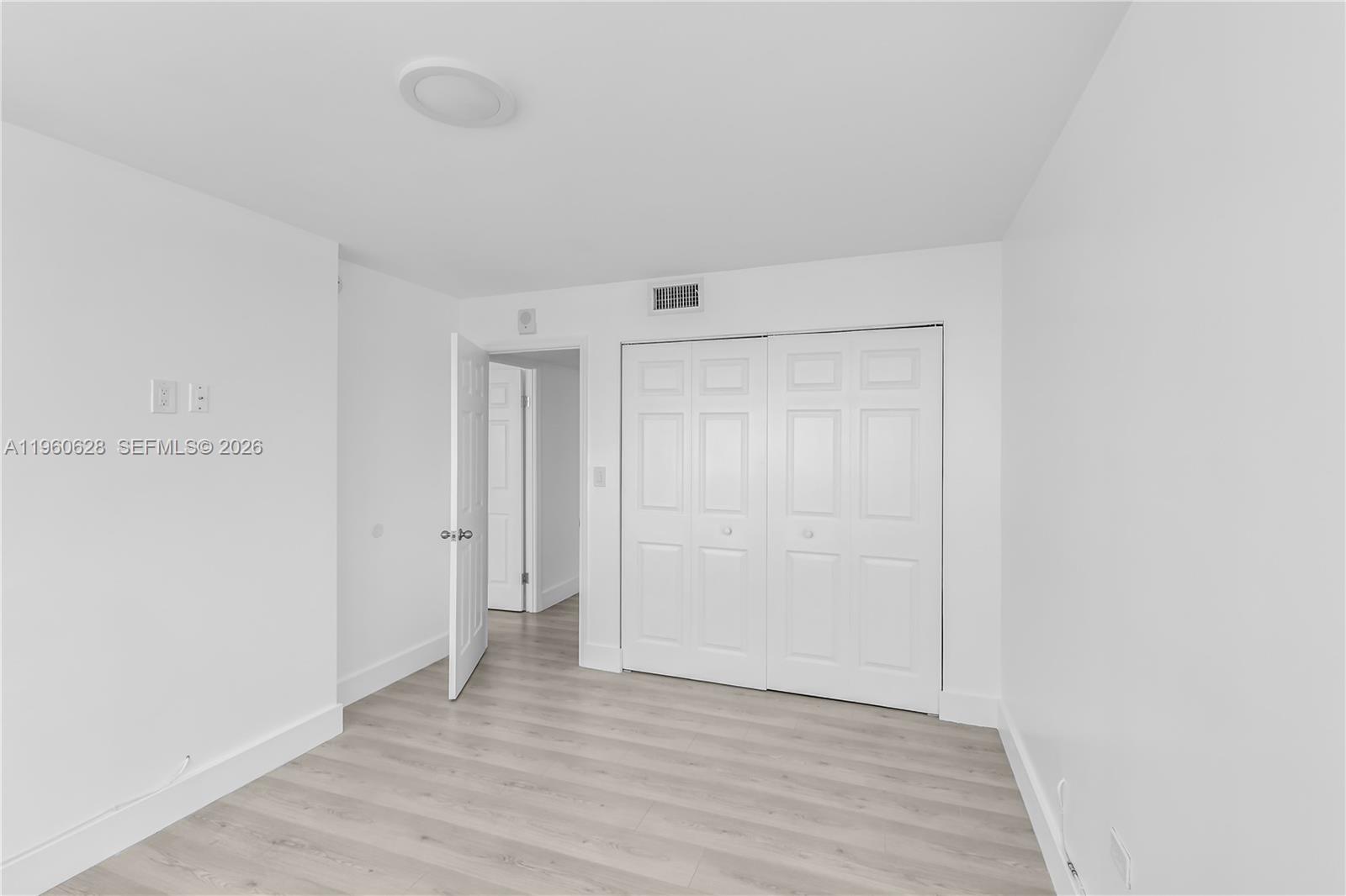 7135 Collins Ave # 1025