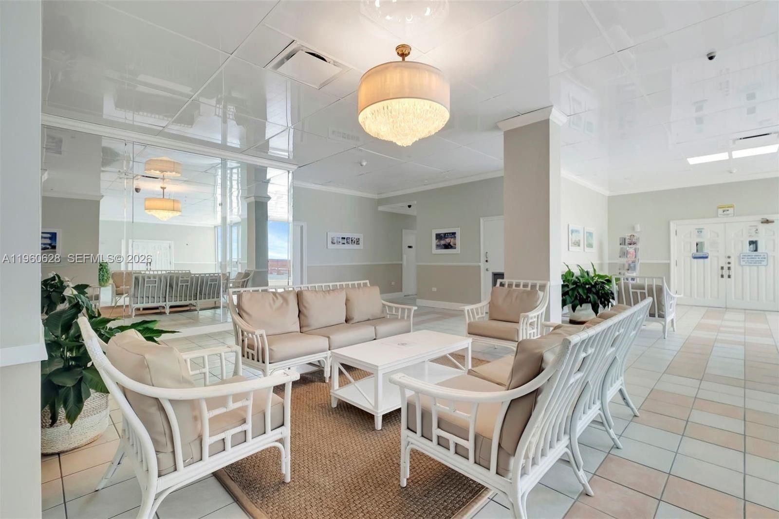 7135 Collins Ave # 1025