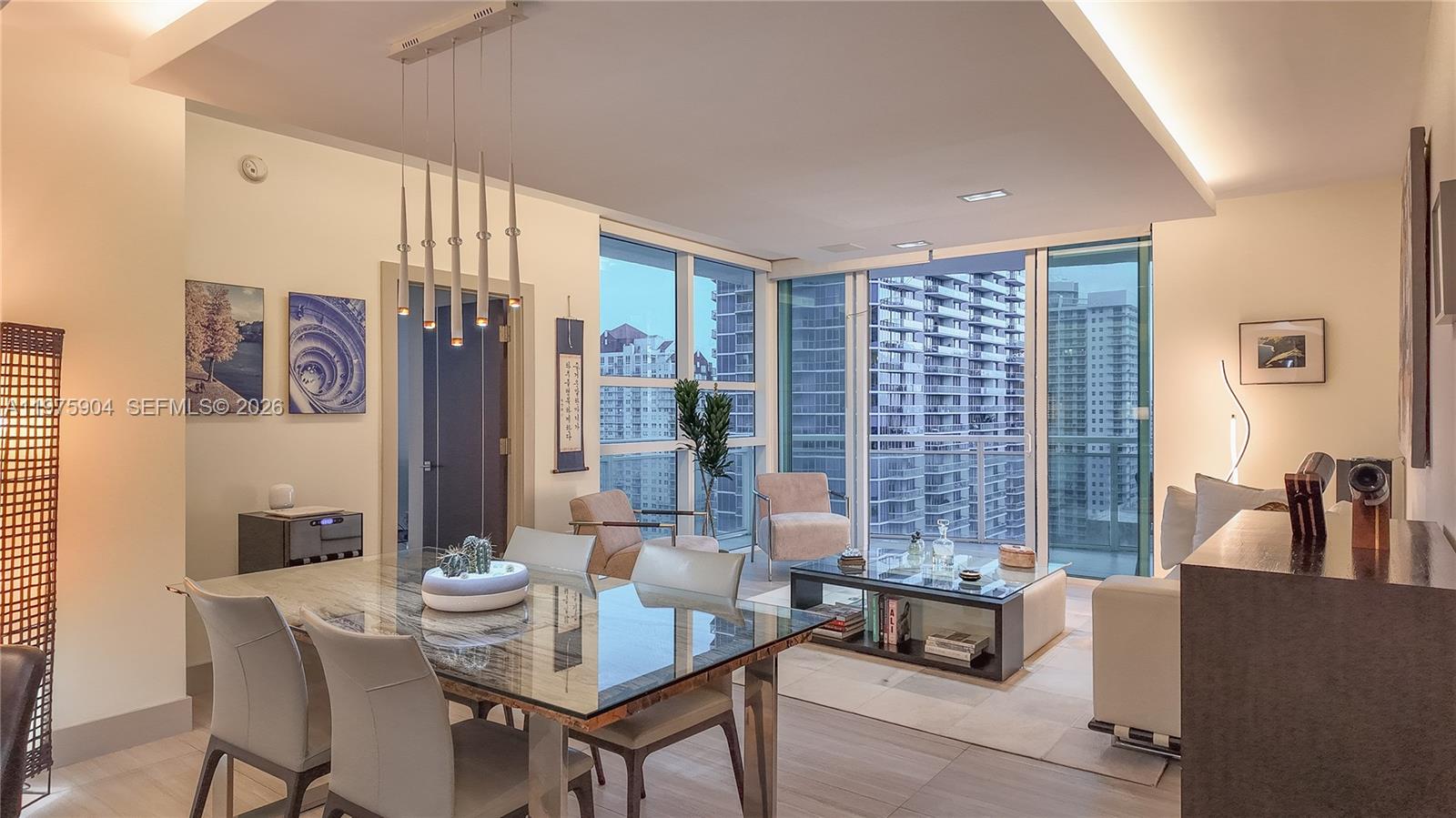 951 Brickell Ave # 2910