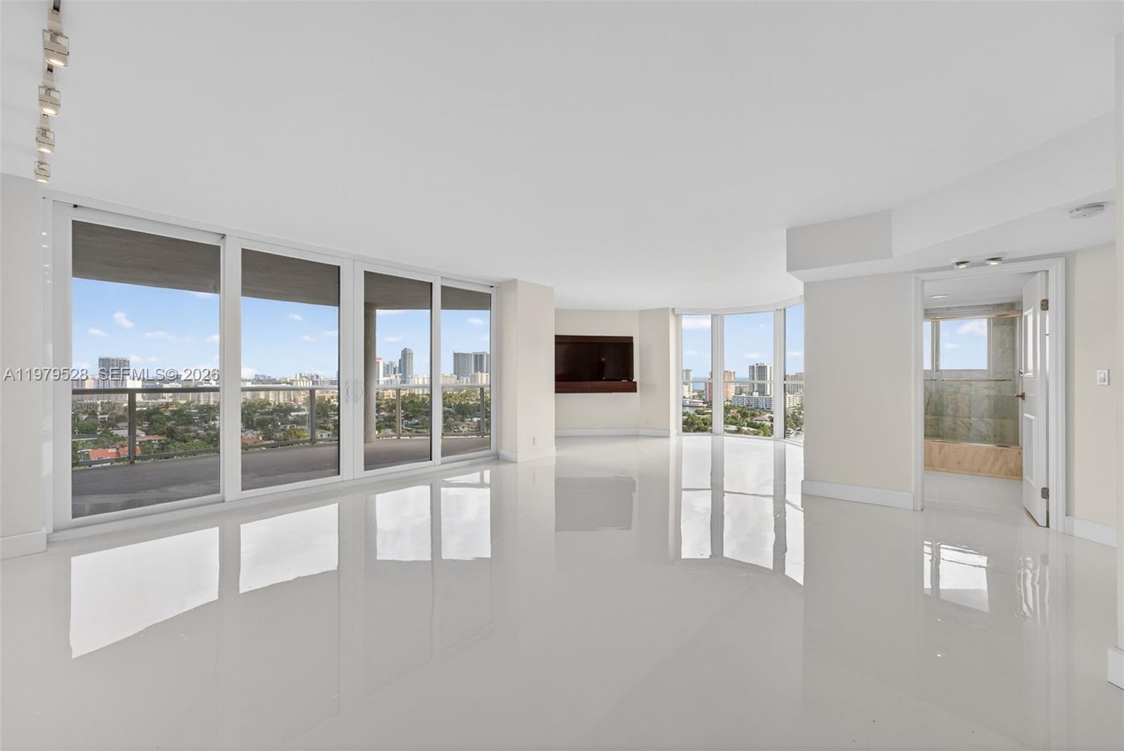 3600 Yacht Club Dr # 1802