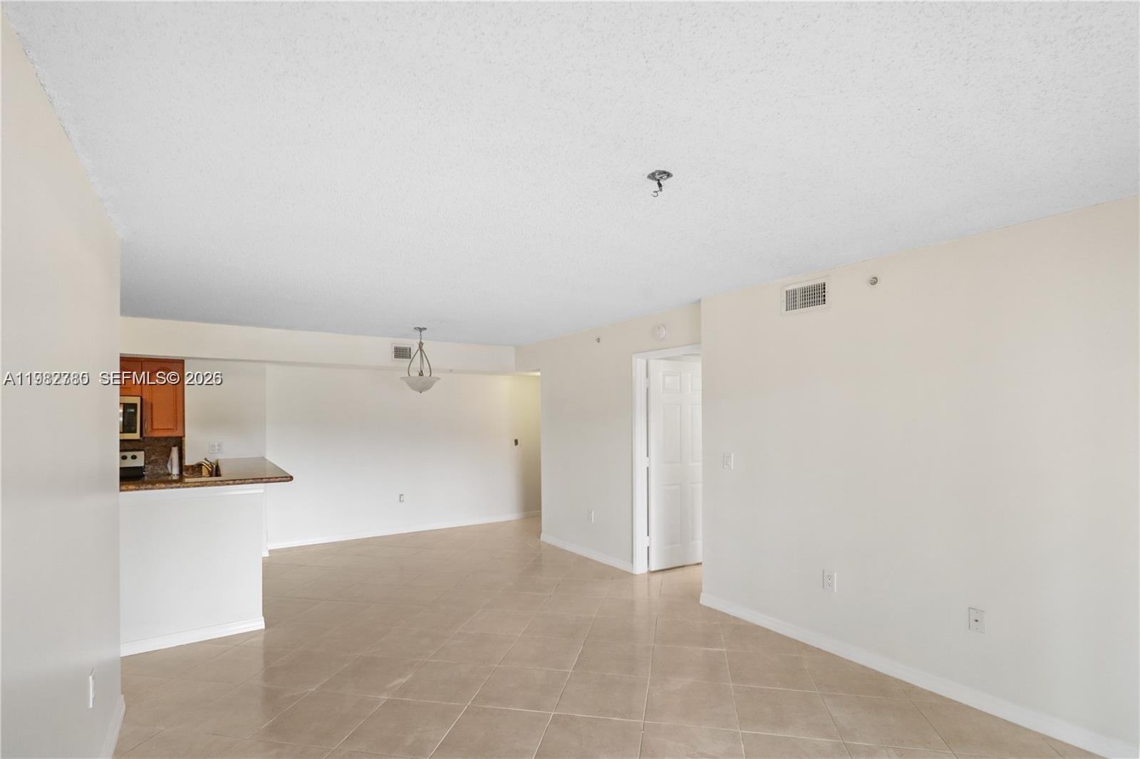 3844 Lyons Rd # 4 Unit: 112-4