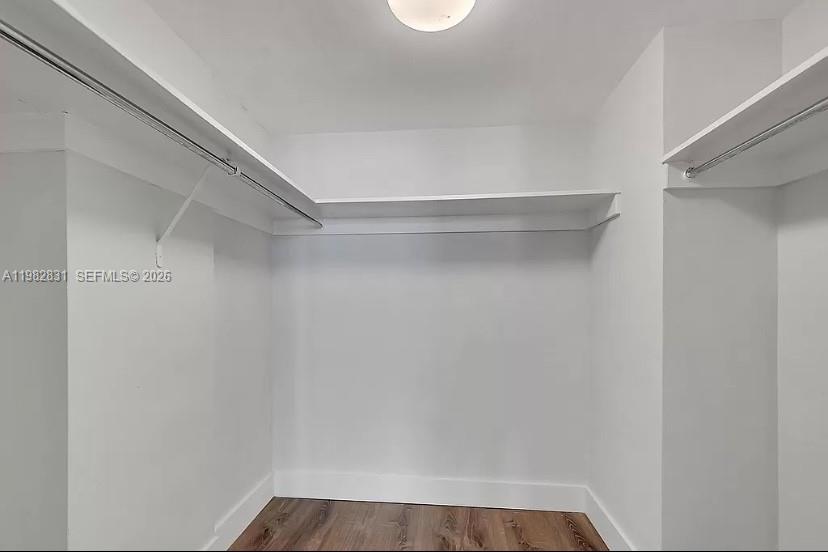 5401 Collins Ave # 411