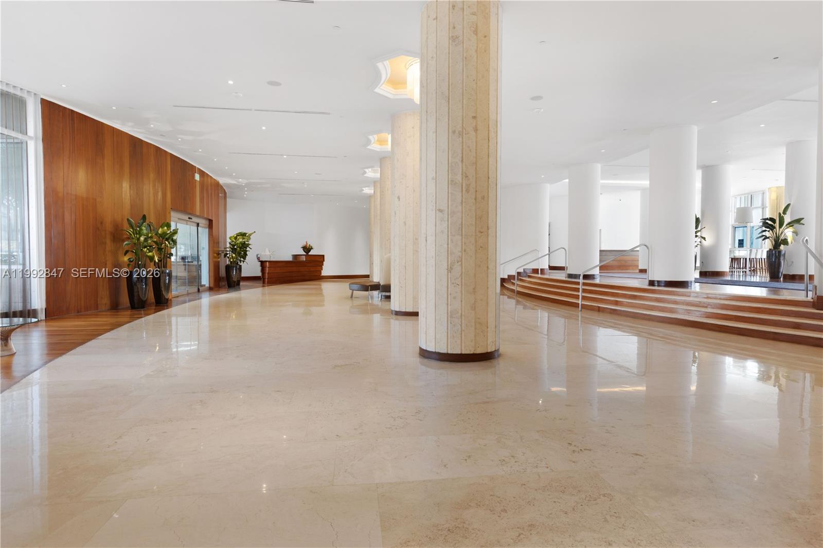 5161 Collins Ave # 410