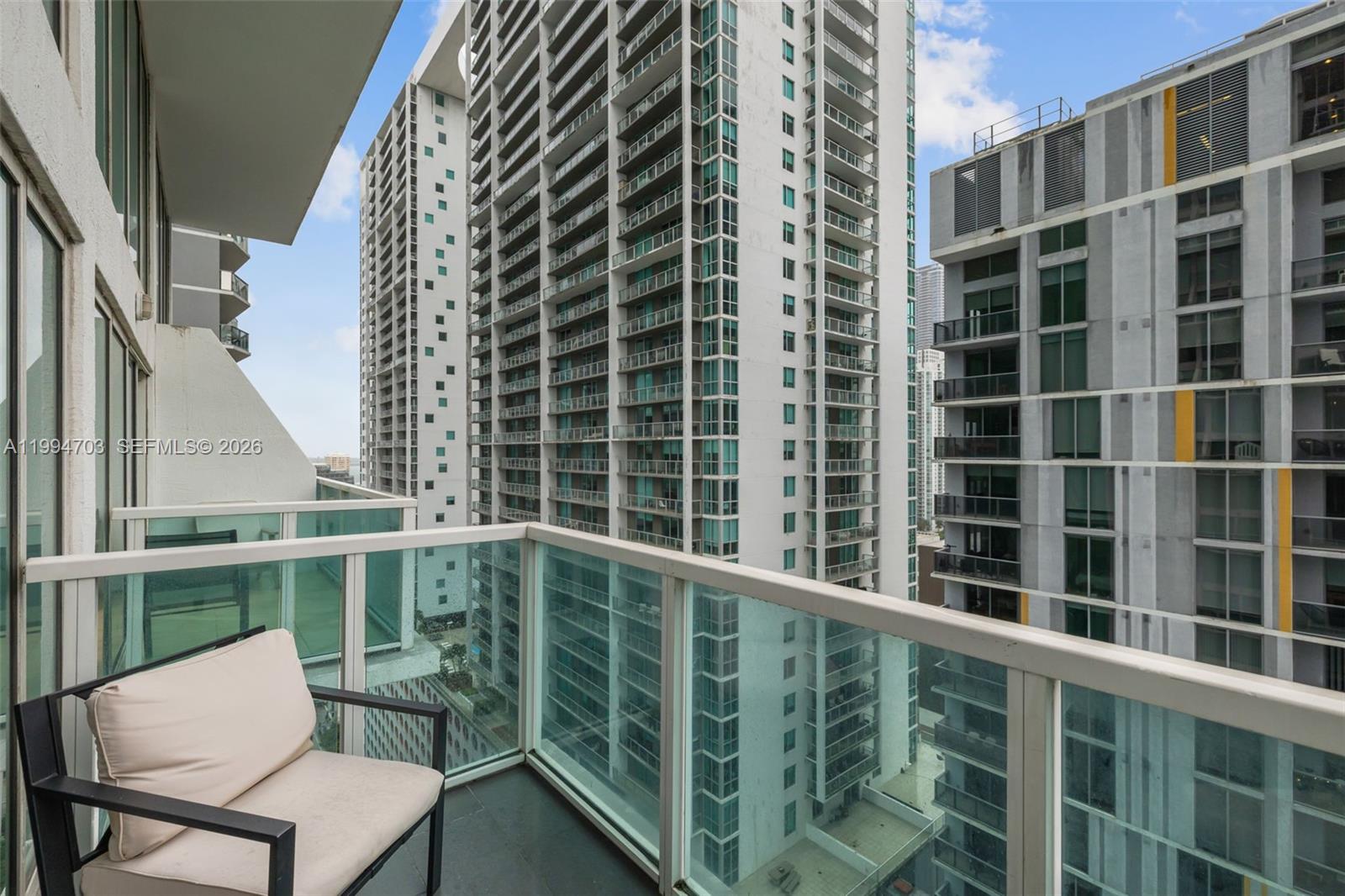 41 SE 5th St # 1306