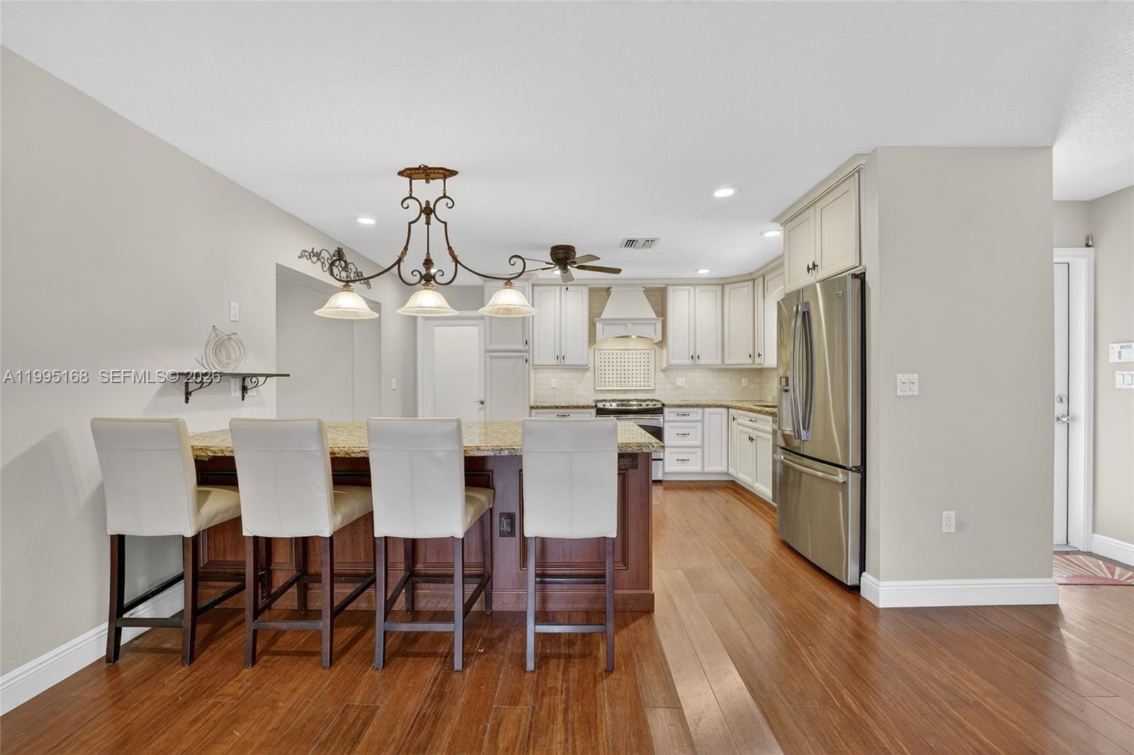 661 NW 66th Ave