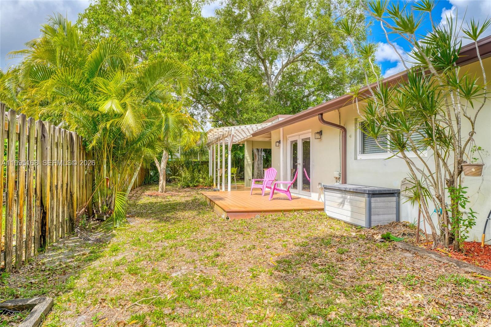661 NW 66th Ave