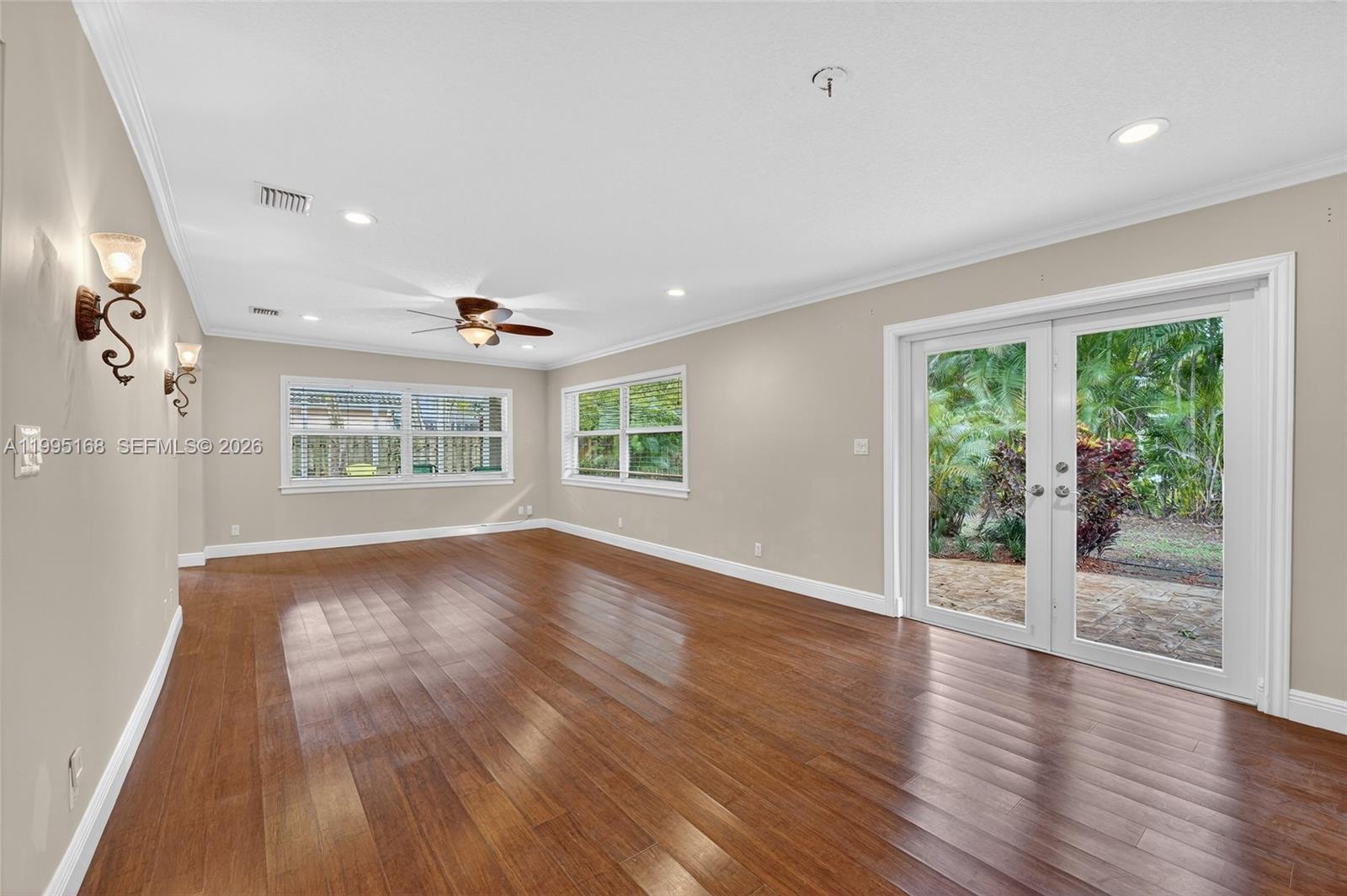 661 NW 66th Ave