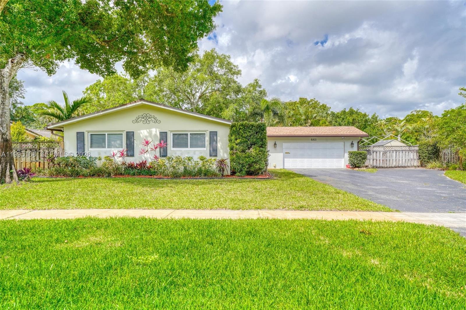 661 NW 66th Ave
