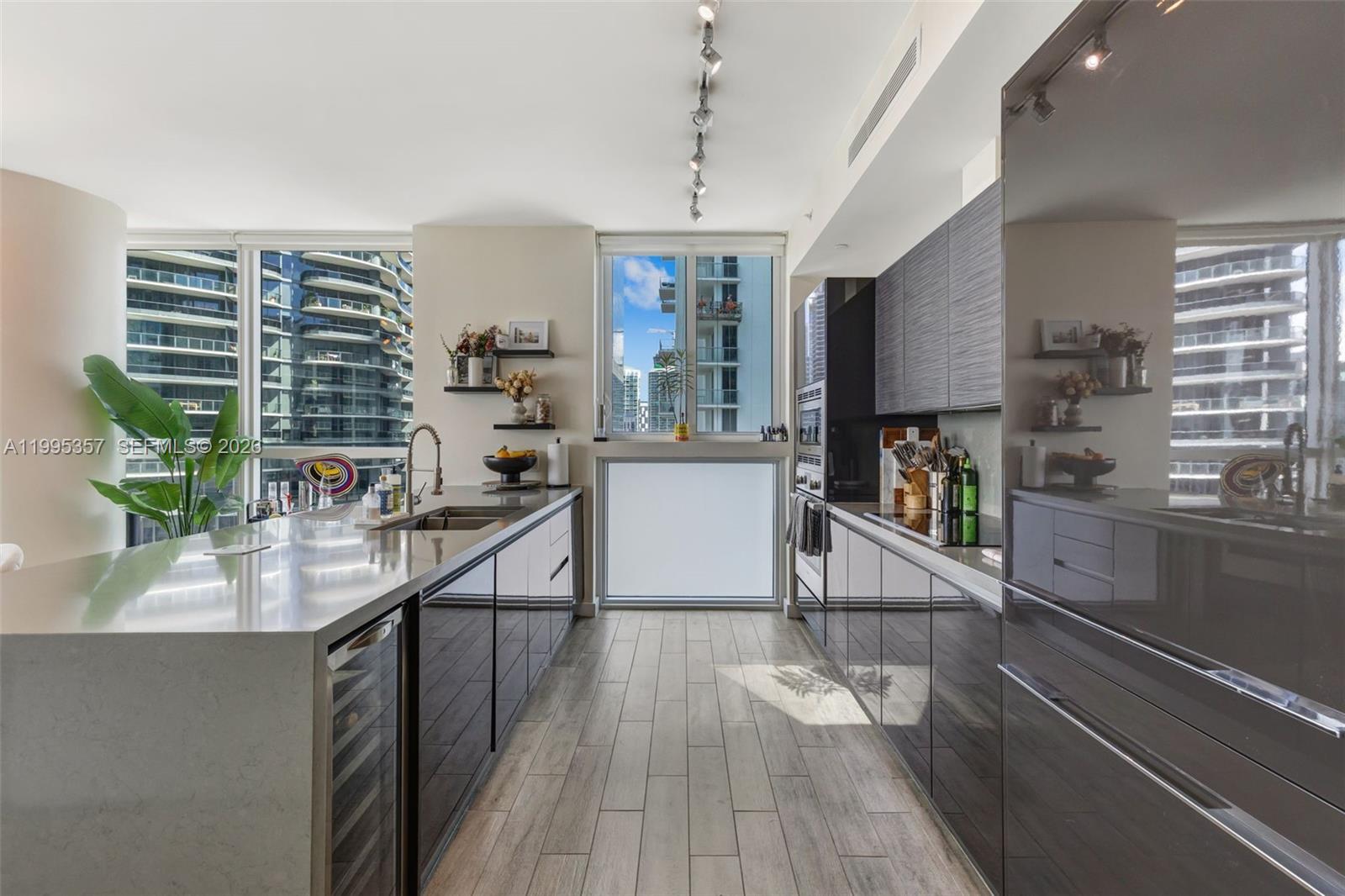 1080 Brickell Ave # 1909