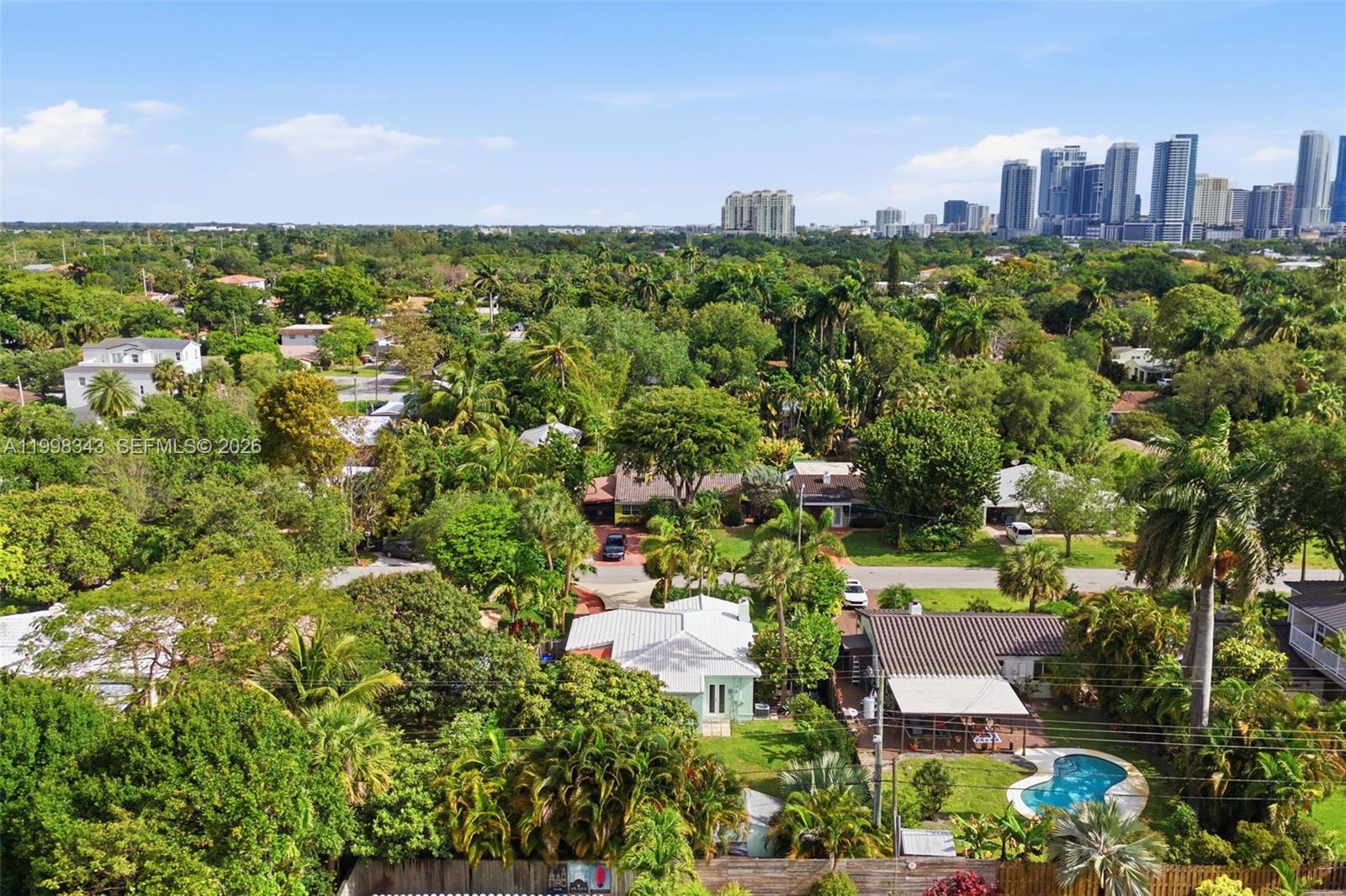 704 SW 14th St