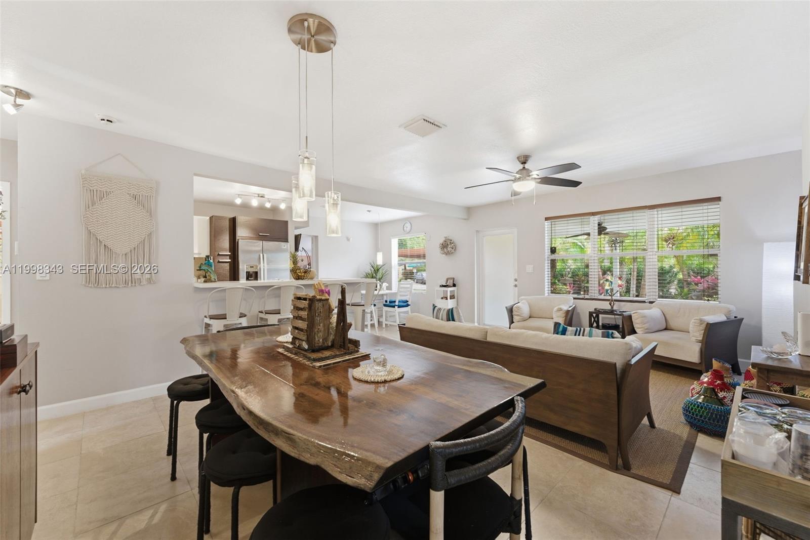 704 SW 14th St