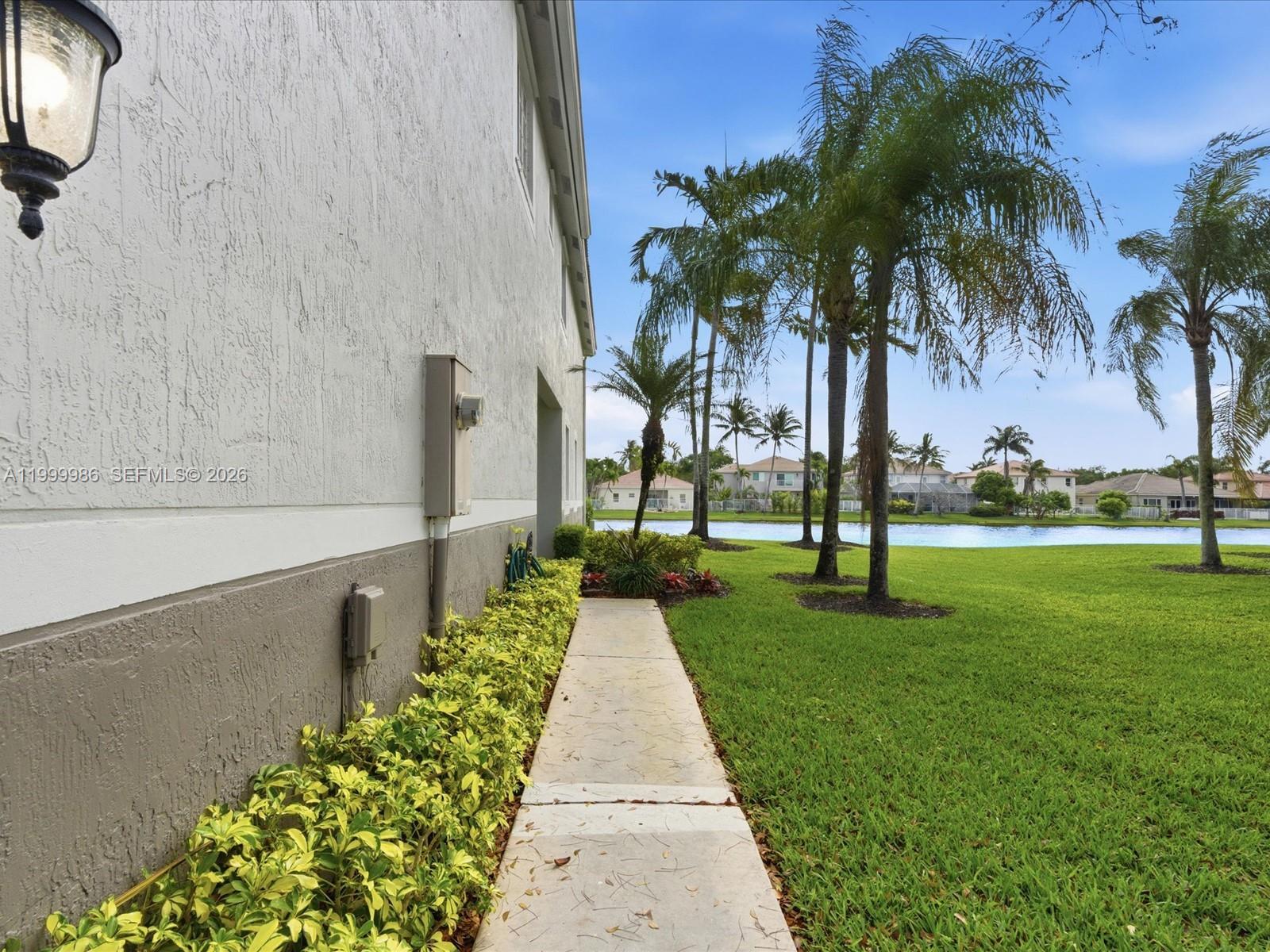 3776 San Simeon Cir