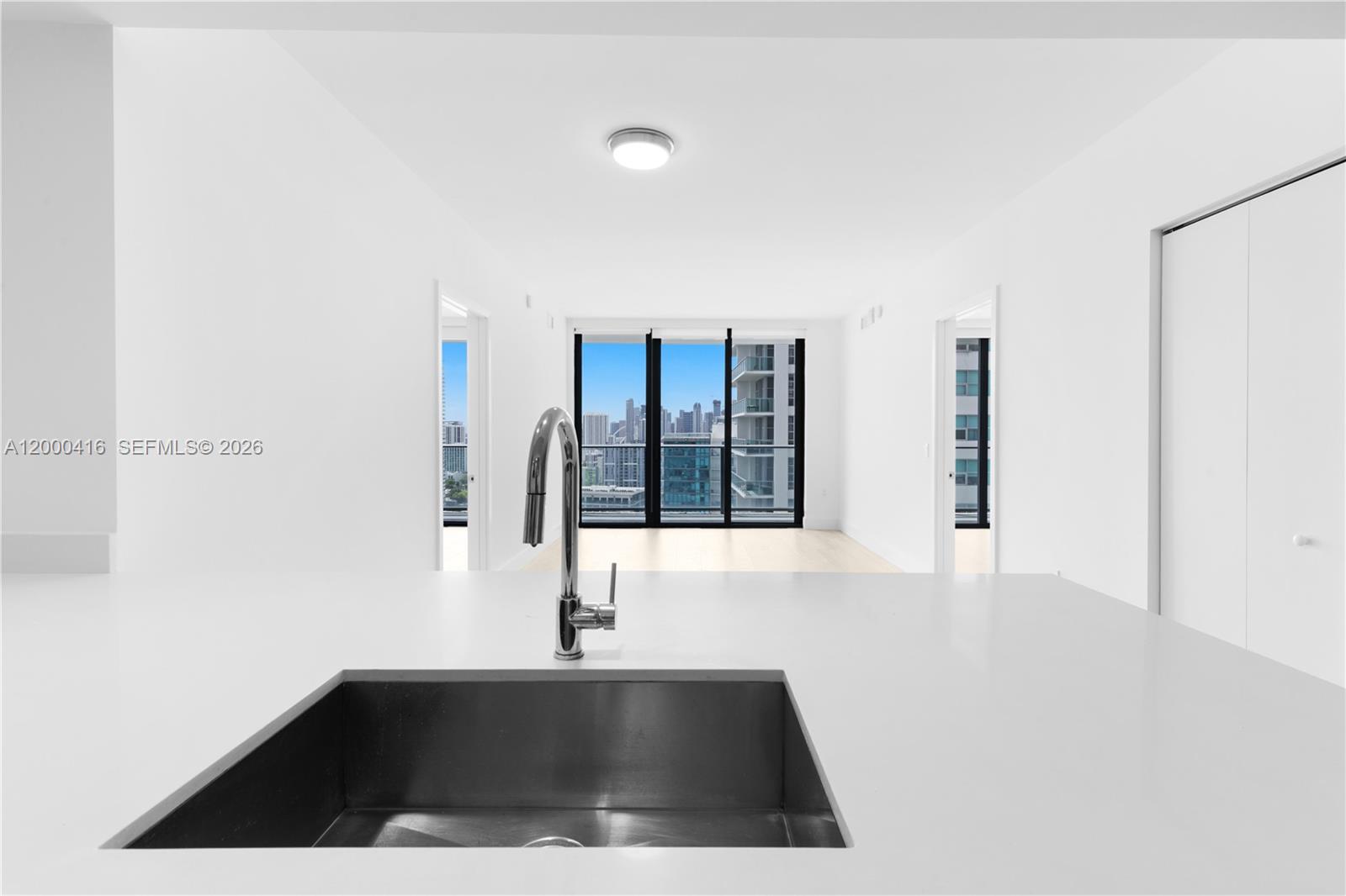 121 NE 34th St # 2602