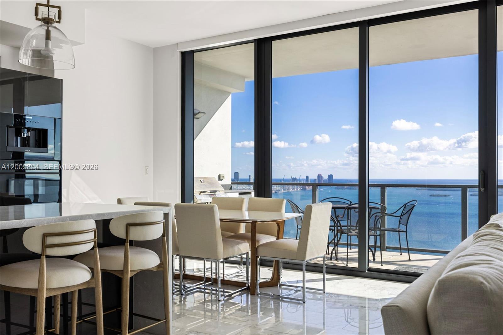 1451 Brickell Ave # 4002