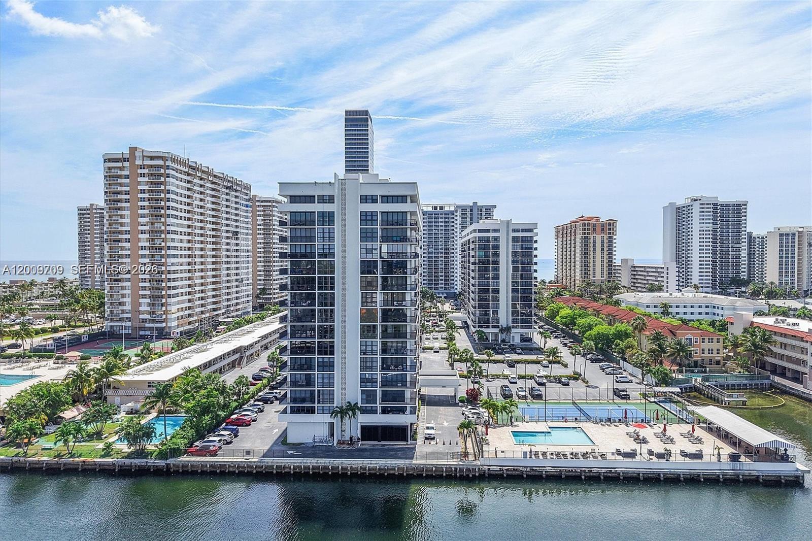 2017 S Ocean Dr # 1206