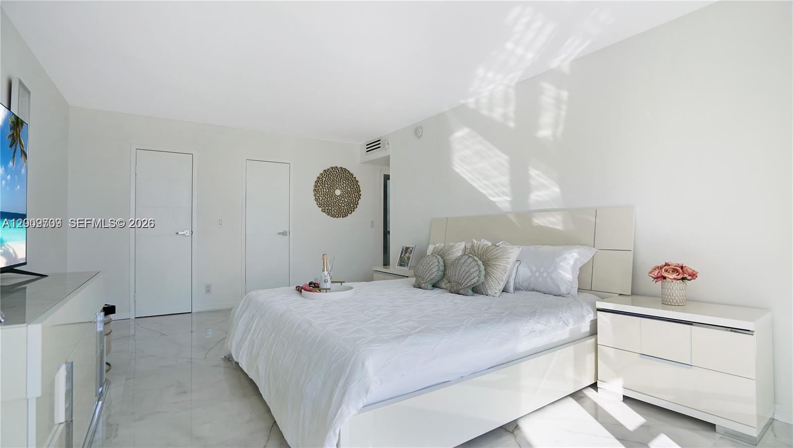 2017 S Ocean Dr # 1206