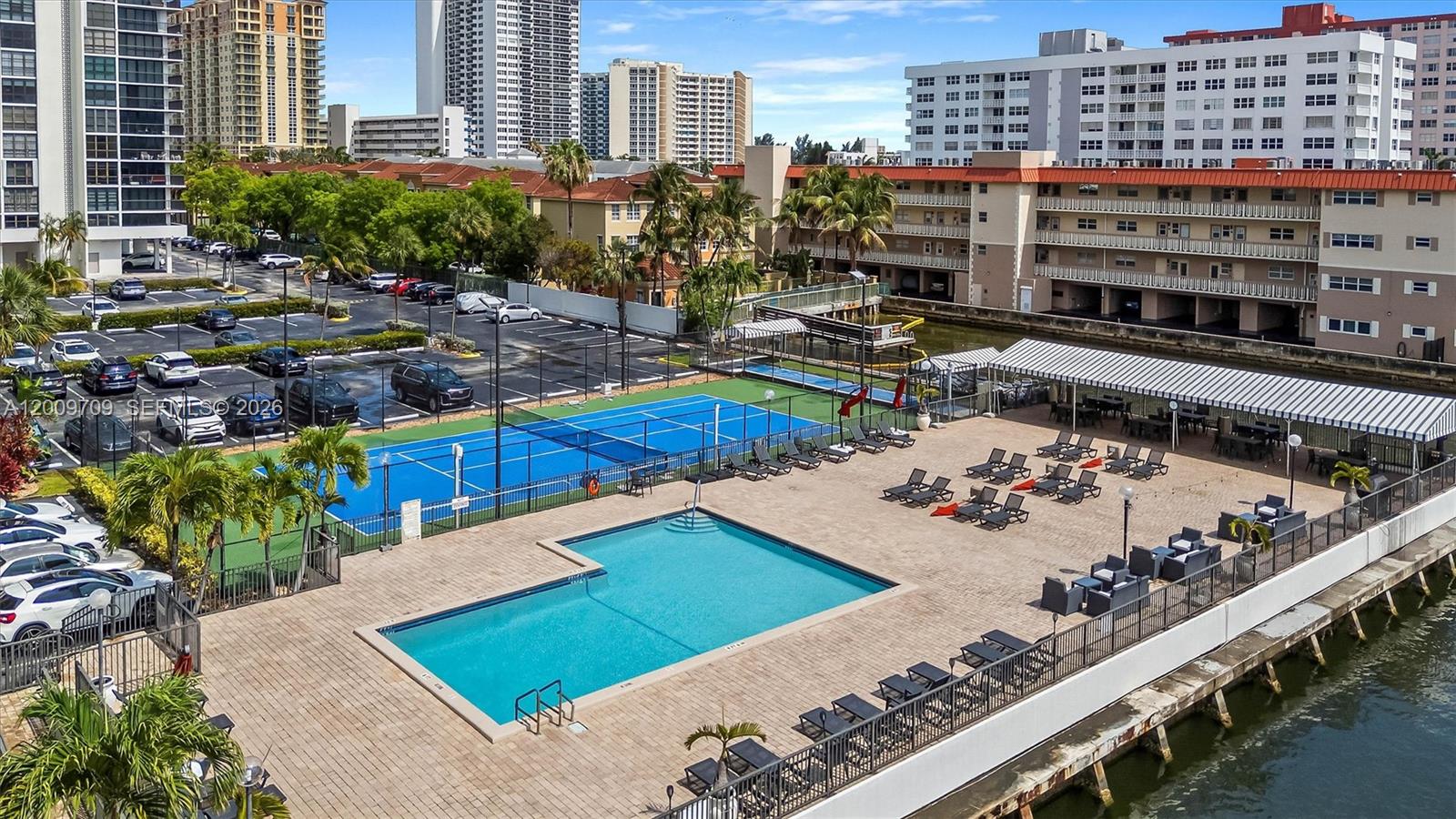 2017 S Ocean Dr # 1206