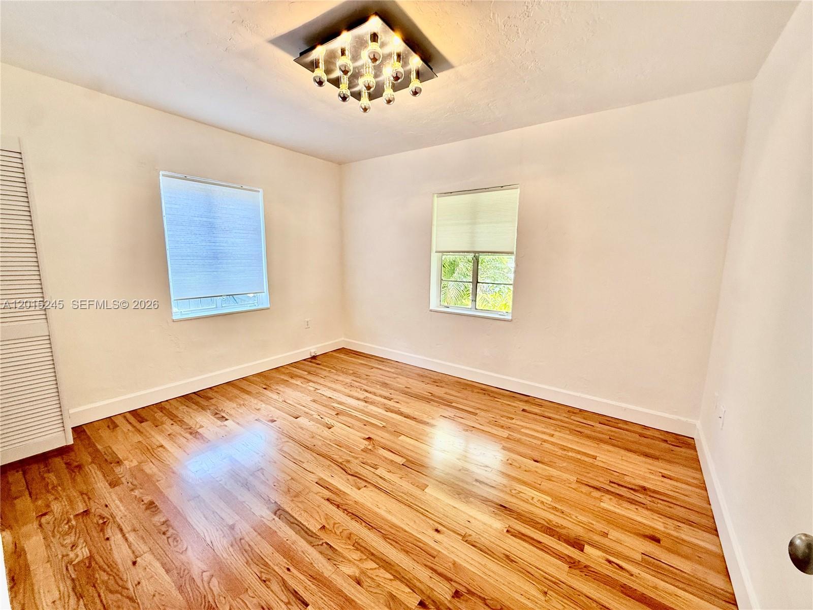 2321 SW 31 Ave