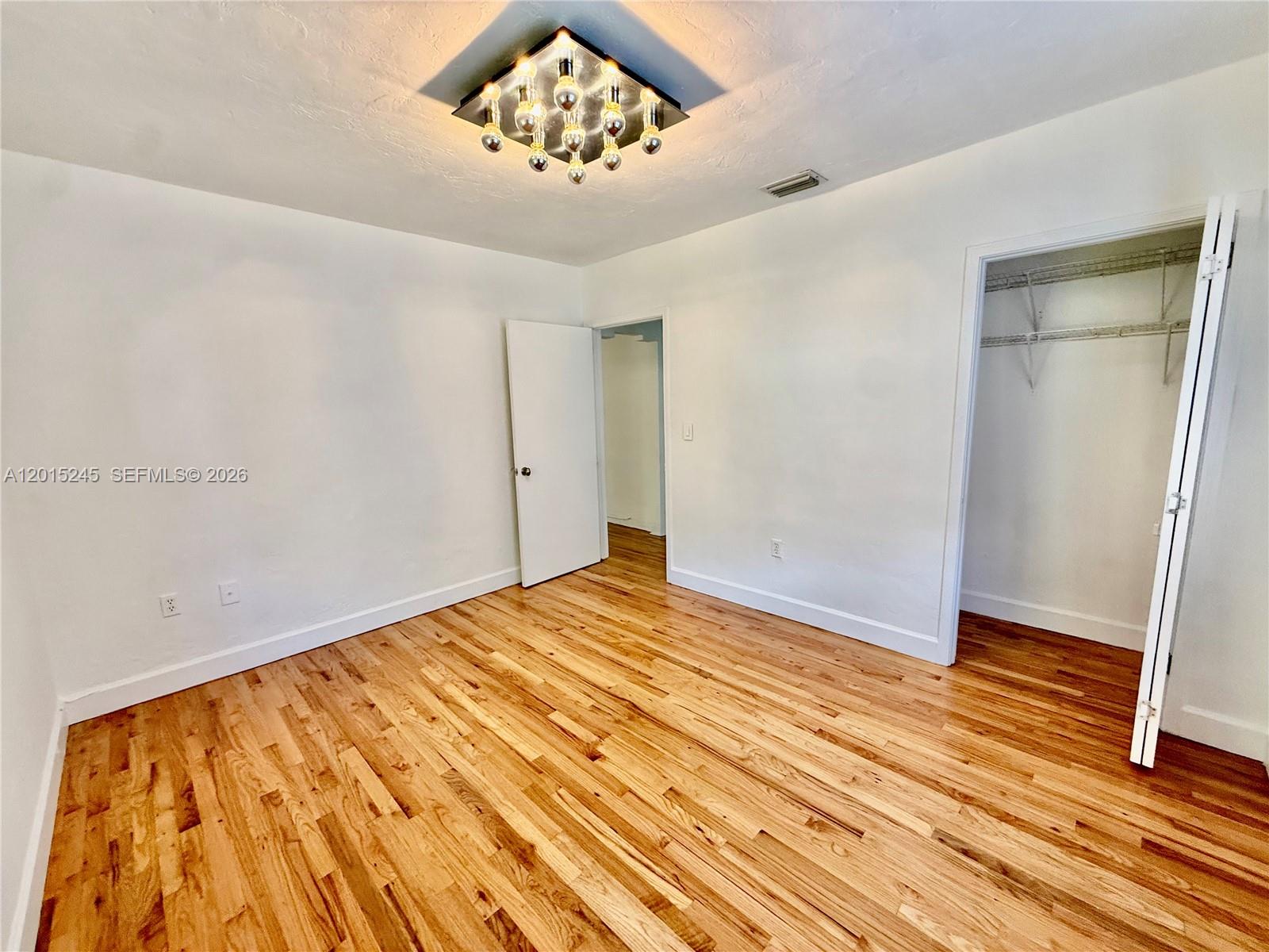 2321 SW 31 Ave