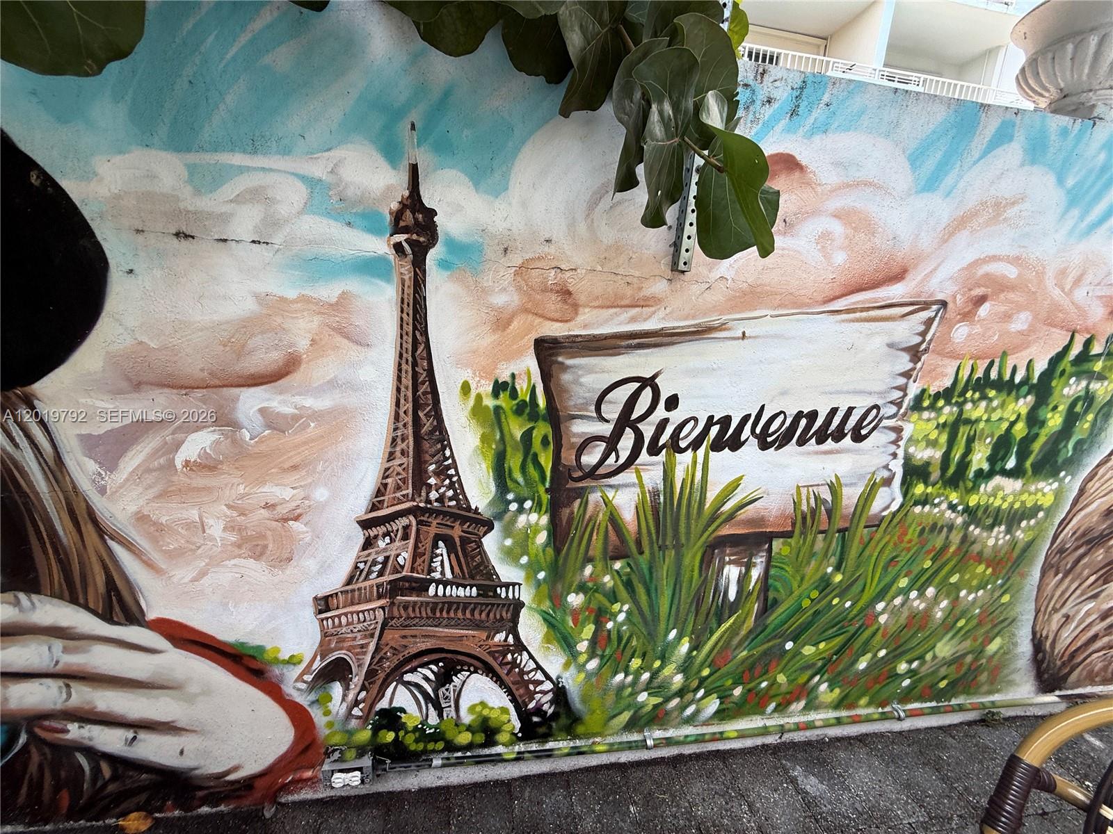 2915 E Las Olas Blvd