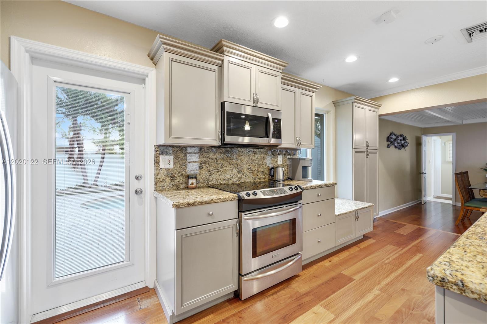 1311 NE 26th Ter