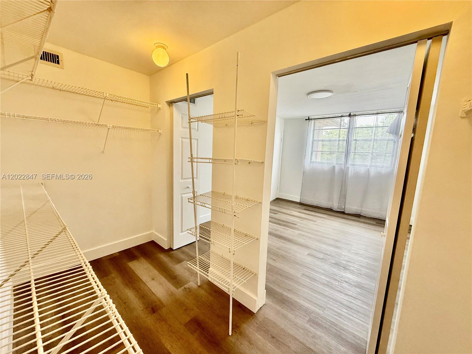 3561 SW 117 Ave # 408 Unit: 7-408
