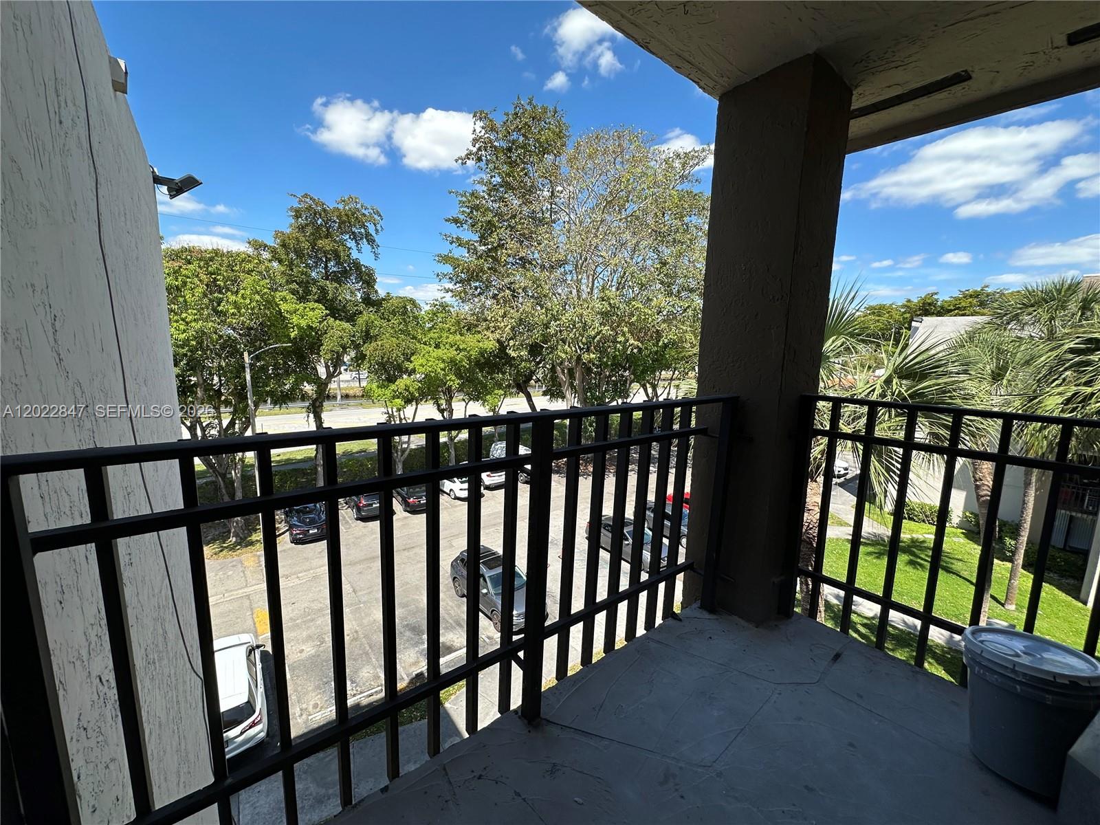 3561 SW 117 Ave # 408 Unit: 7-408