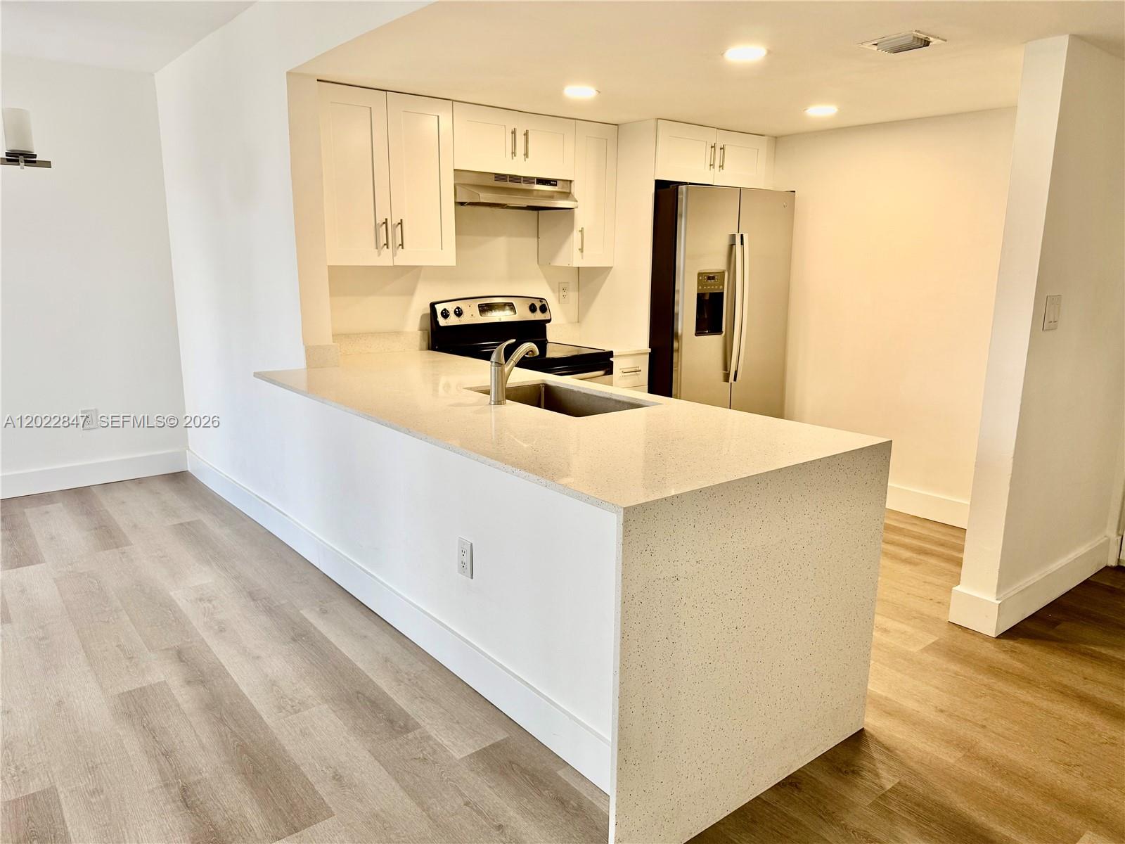 3561 SW 117 Ave # 408 Unit: 7-408