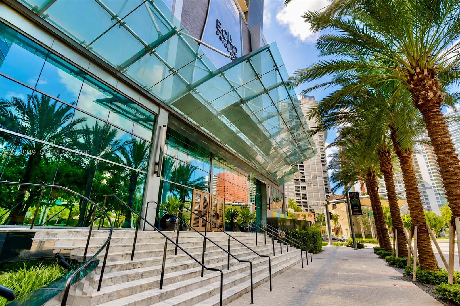 1451 Brickell Ave # 4304