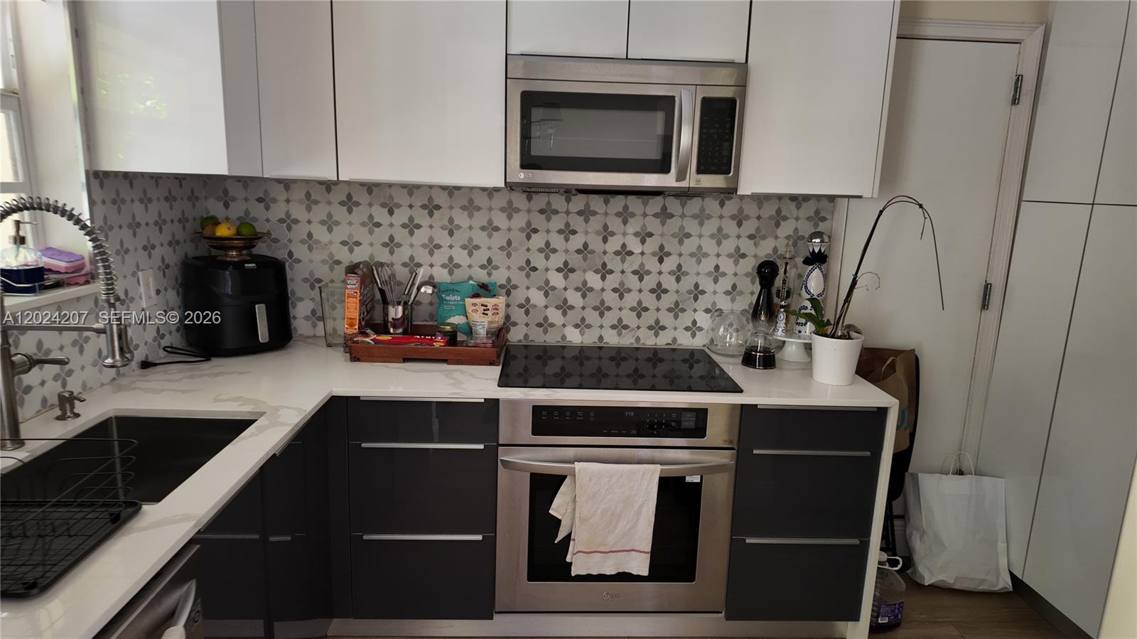 1535 Meridian Ave # 6