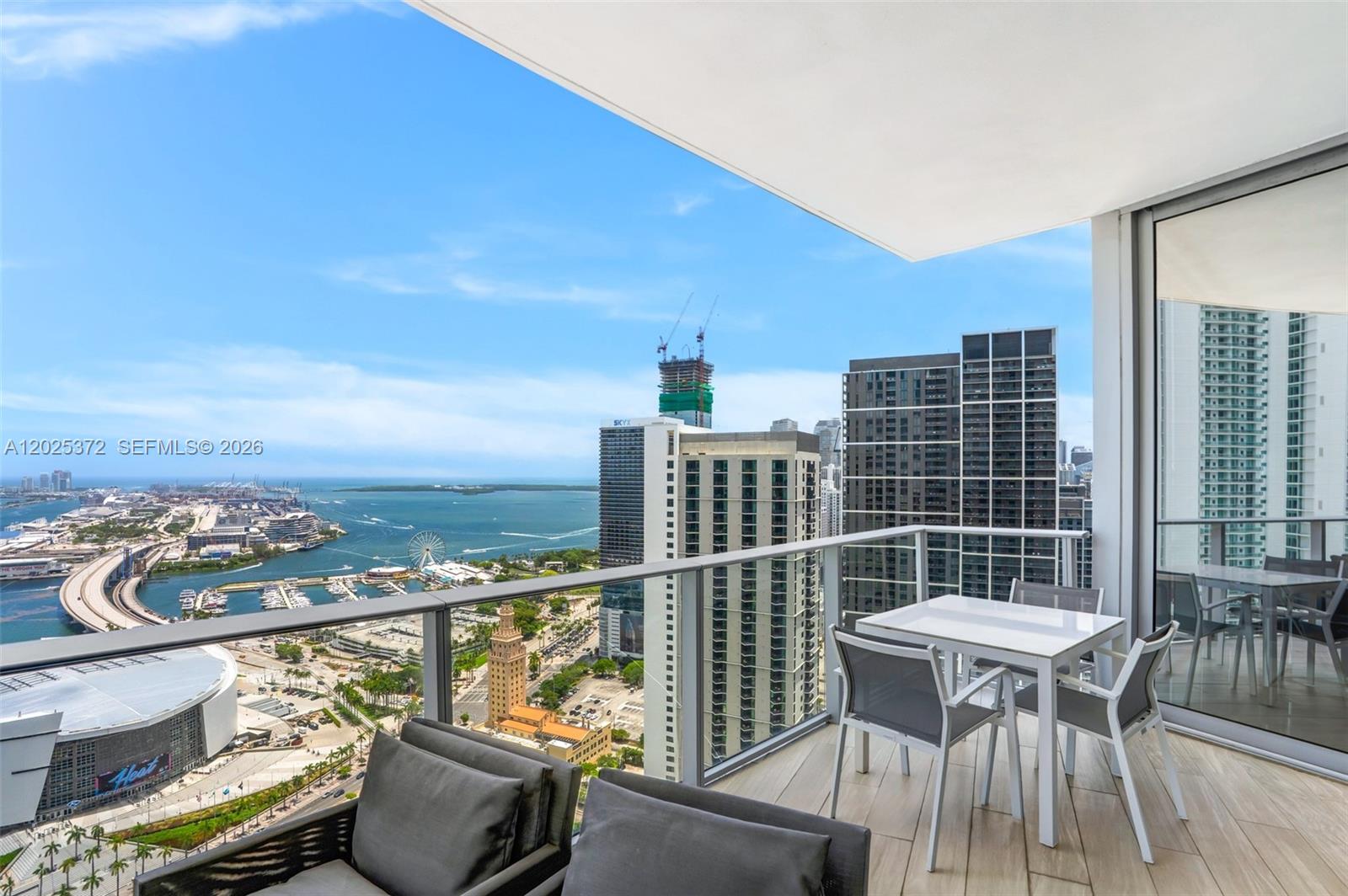 851 NE 1st Ave # 3909
