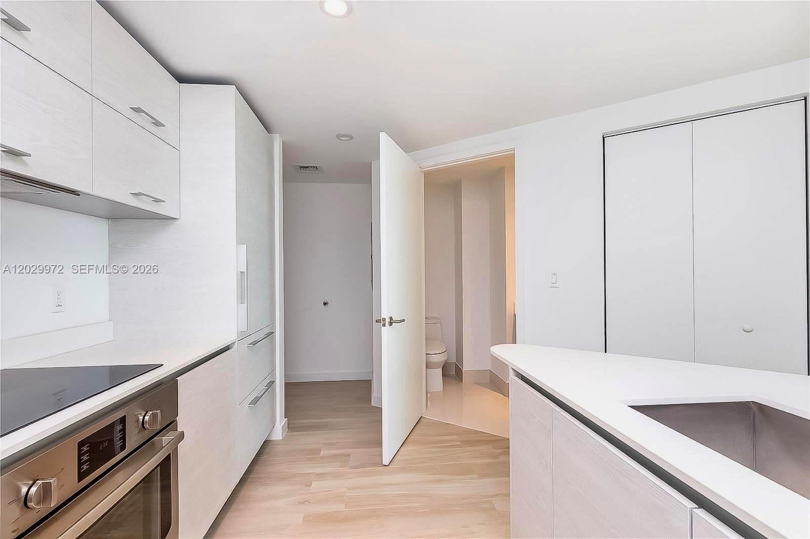 1300 S Miami Ave Unit: 2209