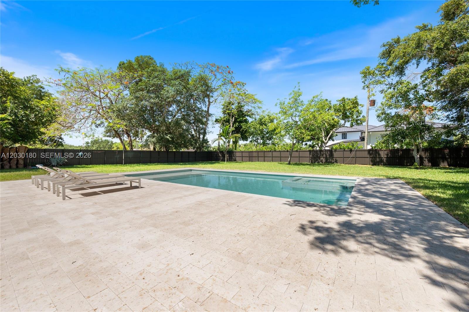 9530 SW 95th Ct