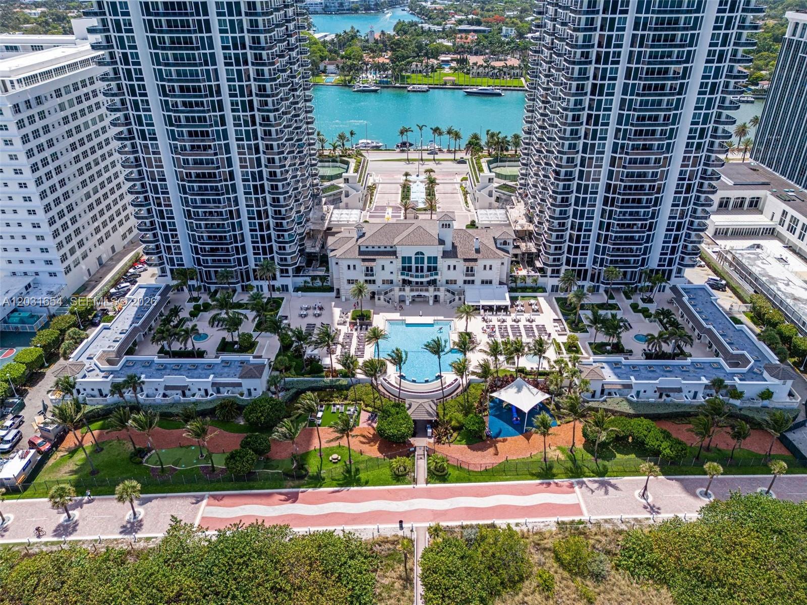4779 Collins Ave # 2305