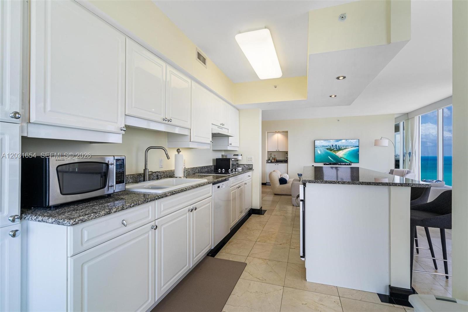 4779 Collins Ave # 2305