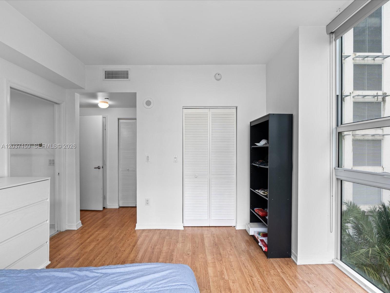 950 Brickell Bay Dr # 501