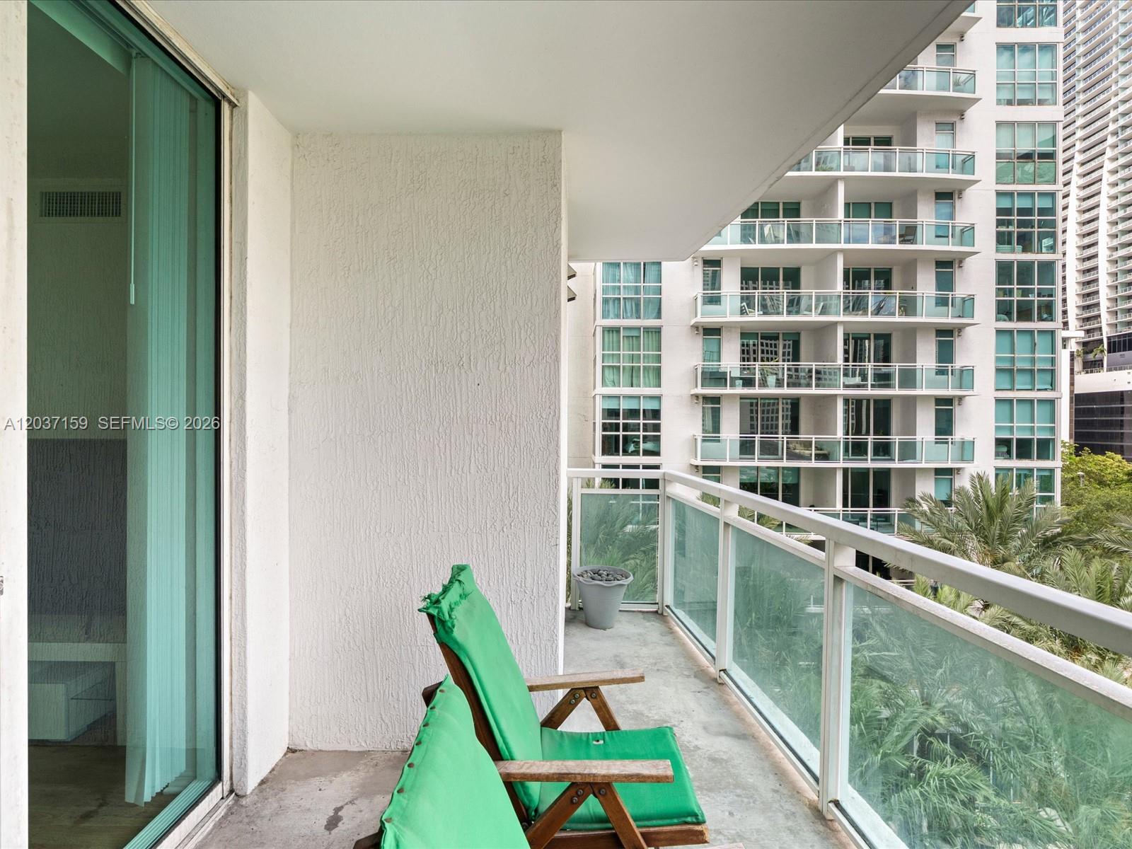 950 Brickell Bay Dr # 501